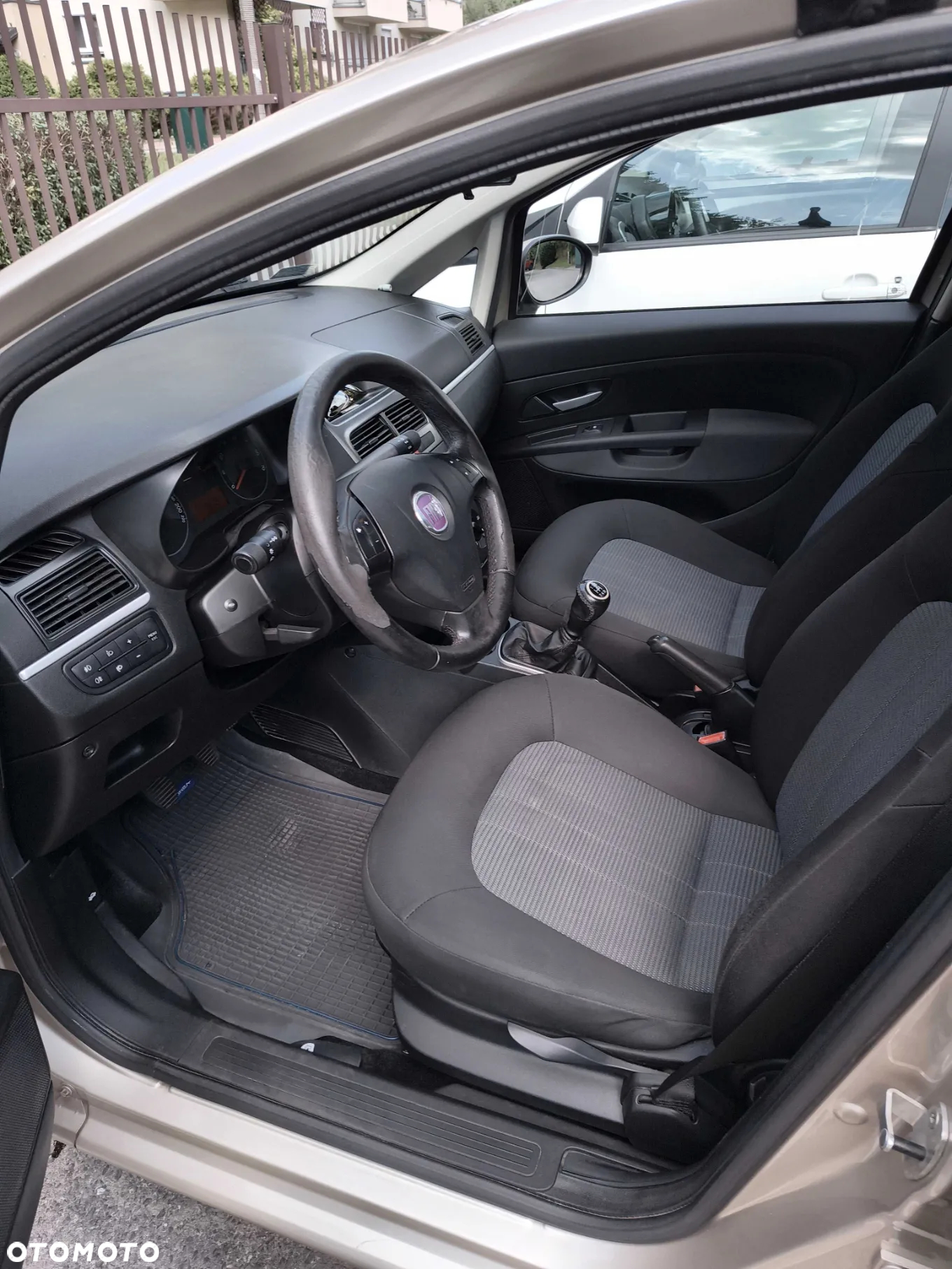 Fiat Linea 1.3 MJ 16V Dynamic - 5