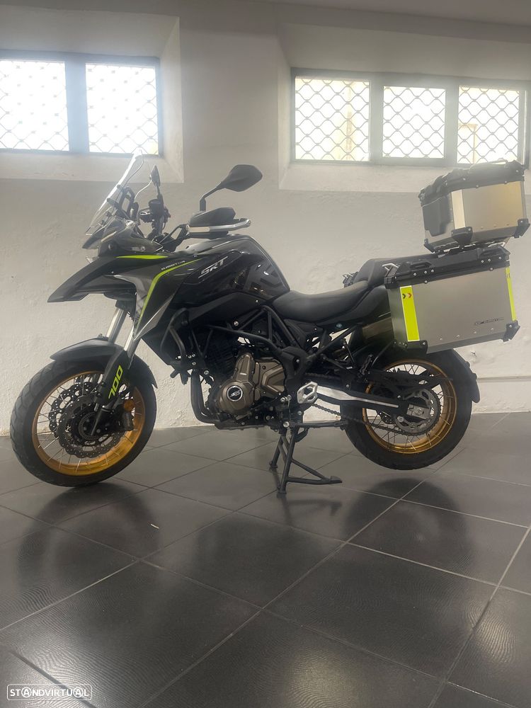 QJ Motor SRT 700X - 2