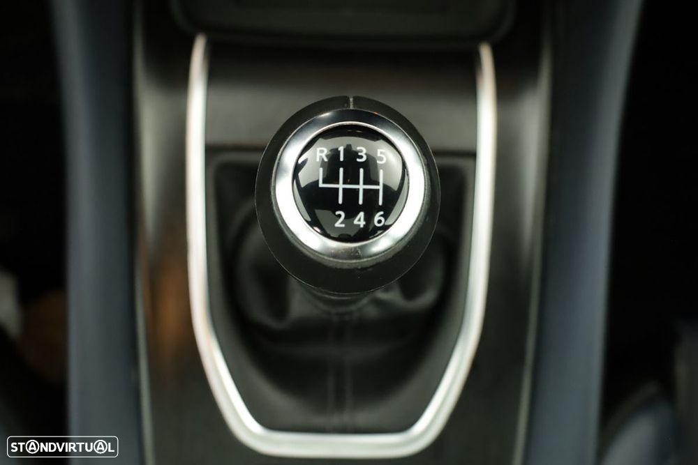 Nissan Qashqai 1.3 DIG-T Tekna - 14