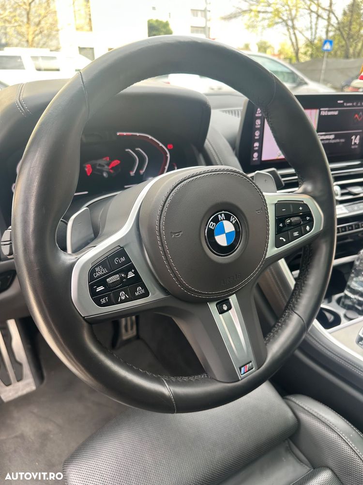 BMW Seria 8 840i xDrive AT - 11