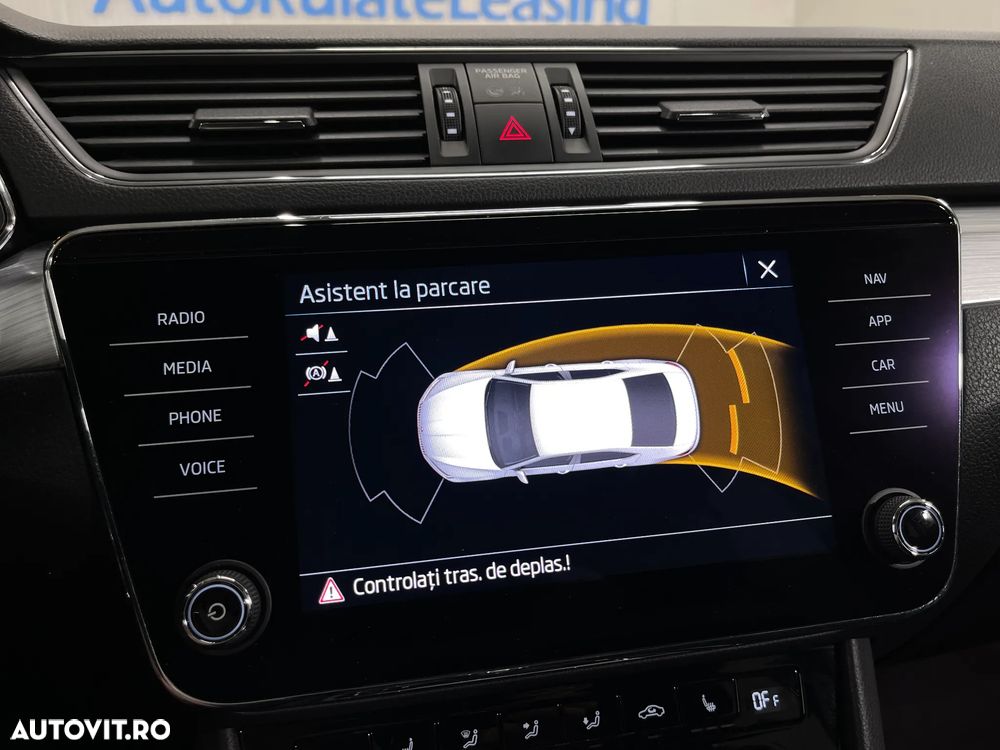 Skoda Superb 2.0 TDI DSG Ambition - 15