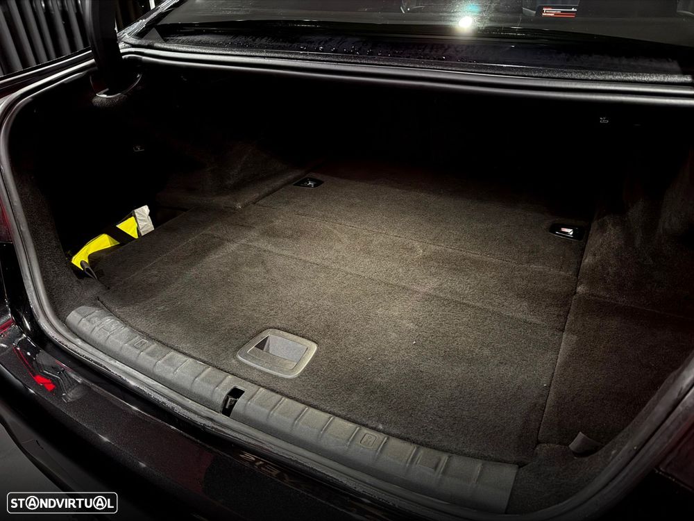 BMW 530 e Pack Desportivo M - 43