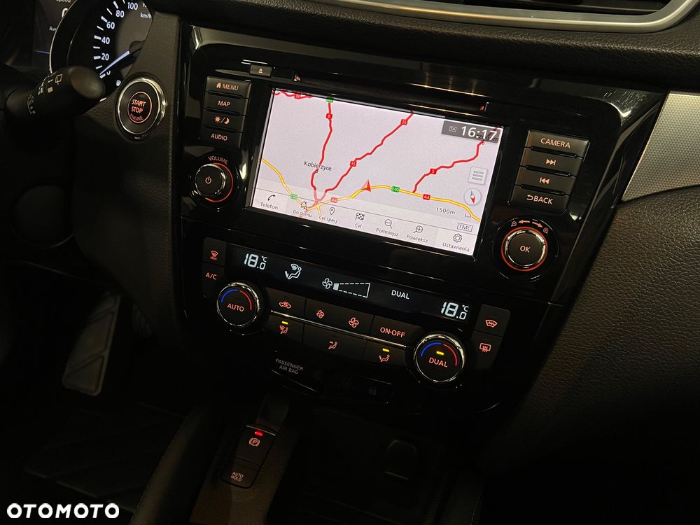 Nissan Qashqai 1.3 DIG-T N-CONNECTA - 34