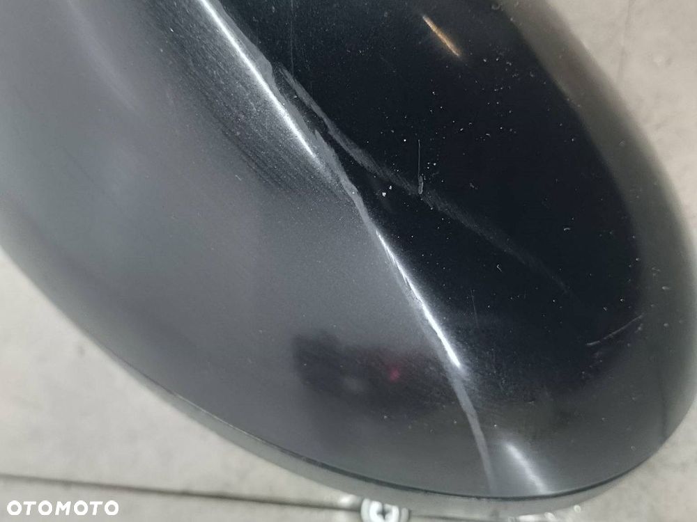 LUSTERKO PRAWE BMW 1 E81 FL F0133102 475 - 5