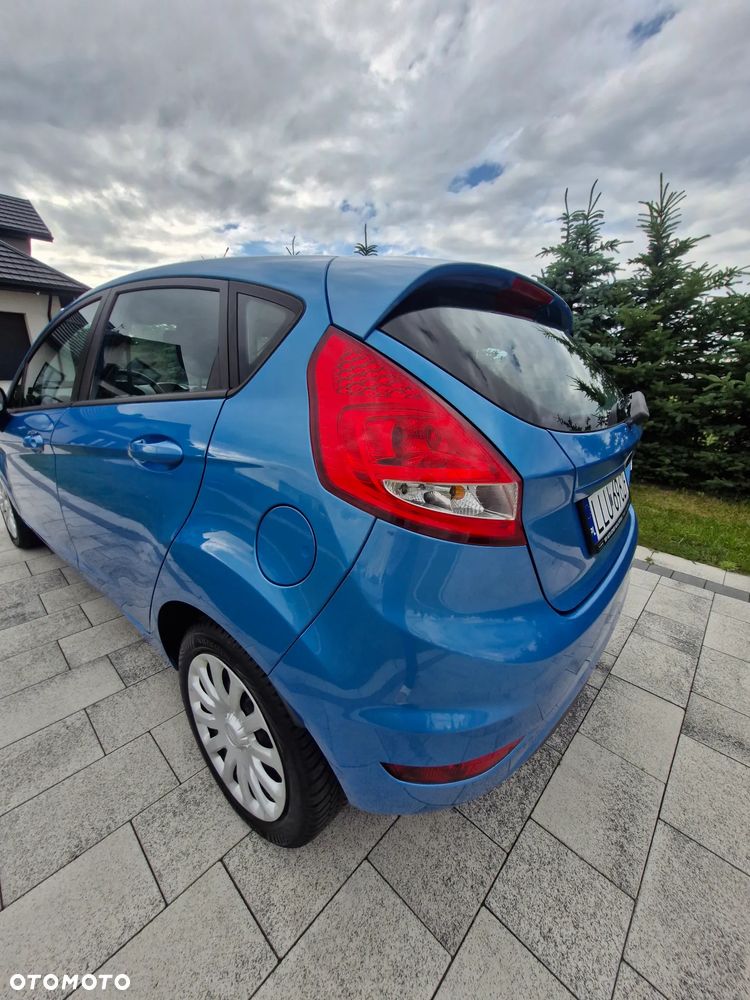 Ford Fiesta - 7