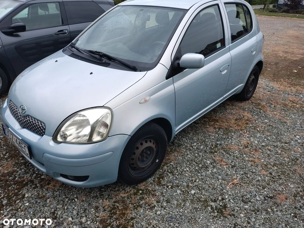 Toyota Yaris 1.0 Base - 5