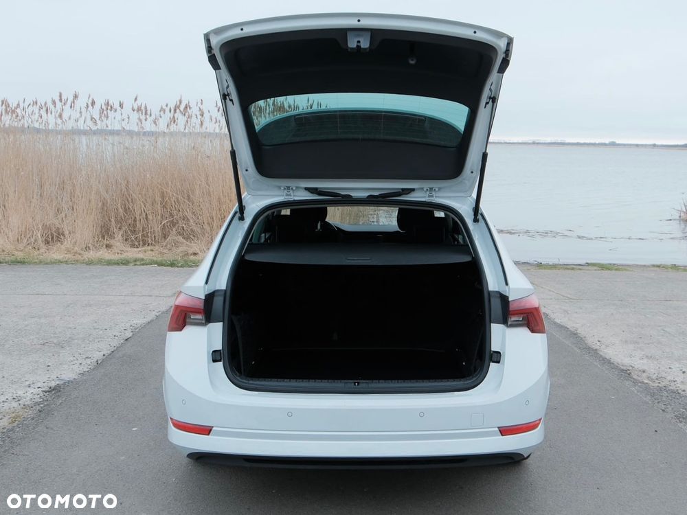 Skoda Octavia 2.0 TDI Ambition DSG - 5