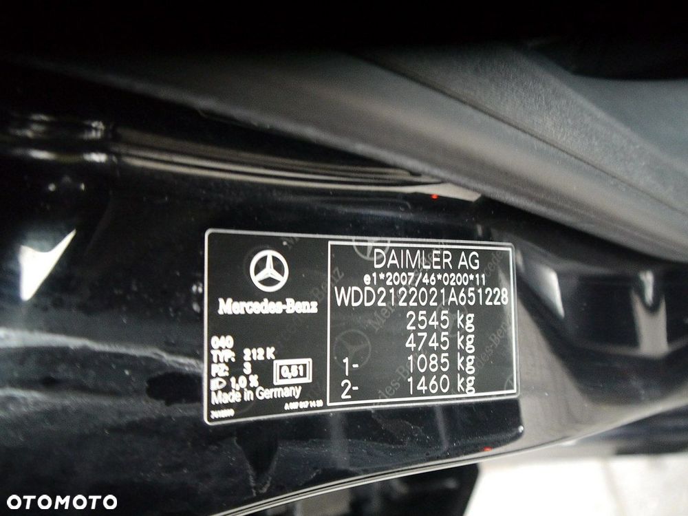 Mercedes-Benz Klasa E 220 BlueTEC 4Matic 7G-TRONIC Avantgarde - 37