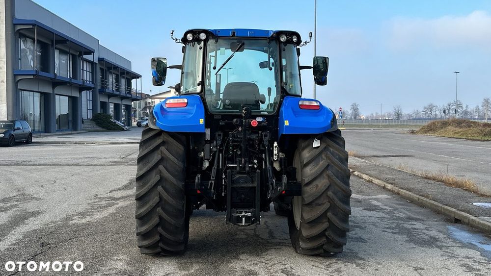 New Holland T5.120 4x4 - 15