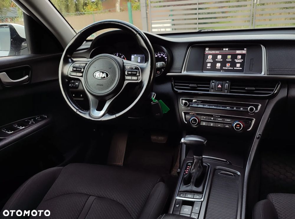 Kia Optima - 7