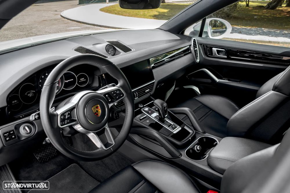 Porsche Cayenne E-Hybrid - 17