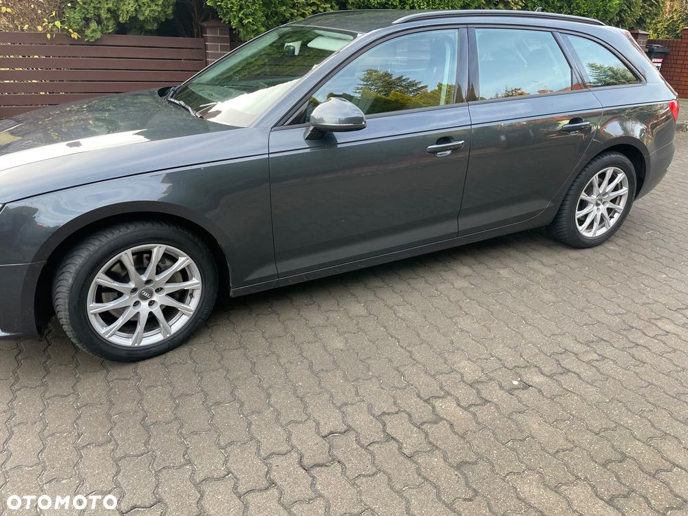Audi A4 Avant - 5