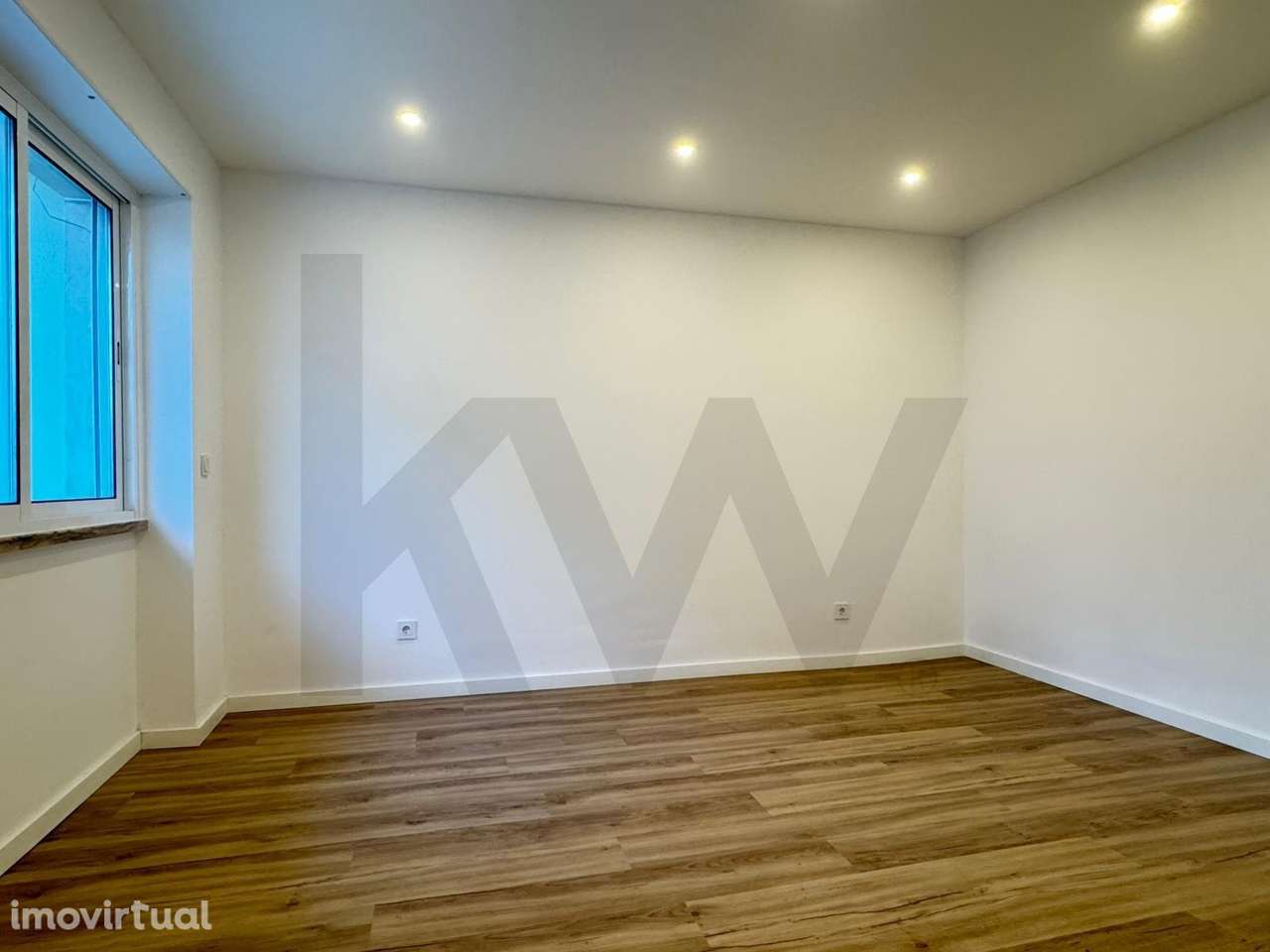 T2 com Pátio Privativo nas Mercês – O Seu Refúgio ao Ar Livre - Grande imagem: 3/25