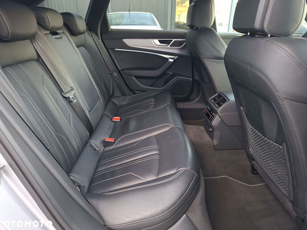 Audi A6 Avant - 11