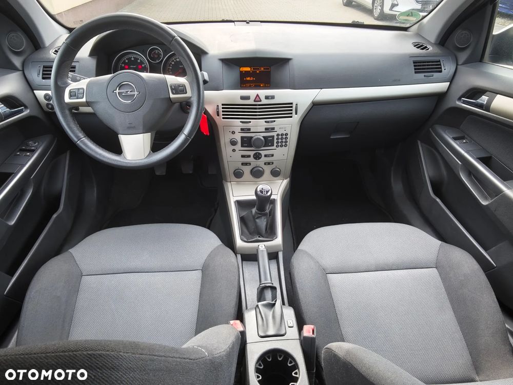 Opel Astra 1.6 Catch me - 24