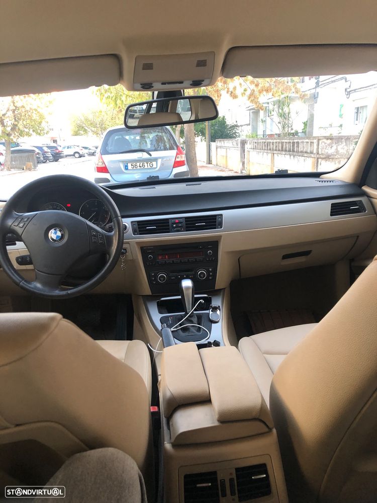 BMW 320 dA - 6