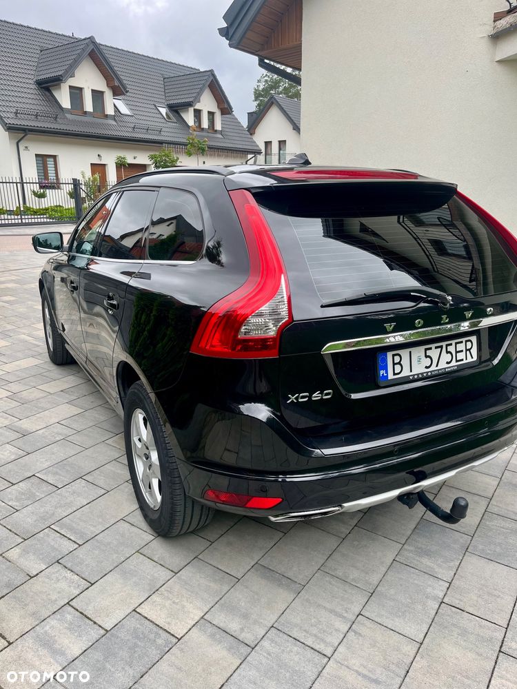 Volvo XC 60 D4 Momentum - 13