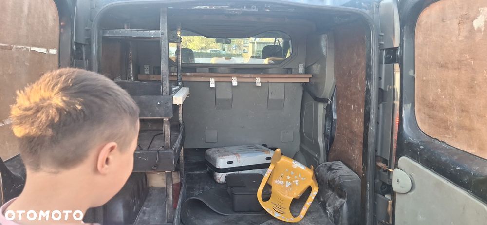 Opel Vivaro - 9