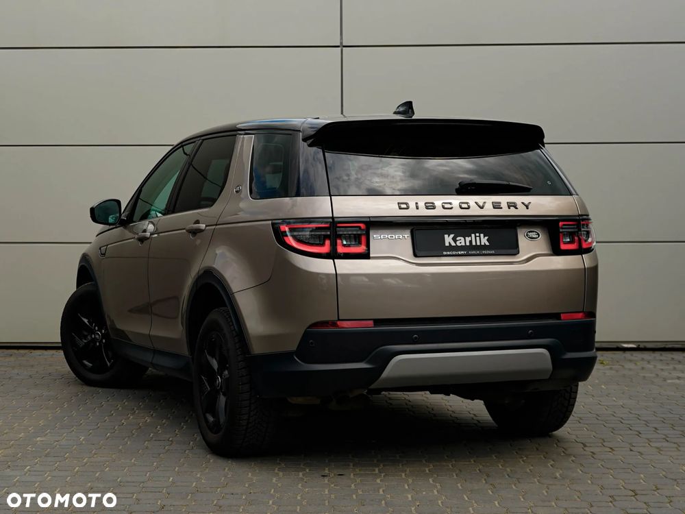 Land Rover Discovery Sport - 9