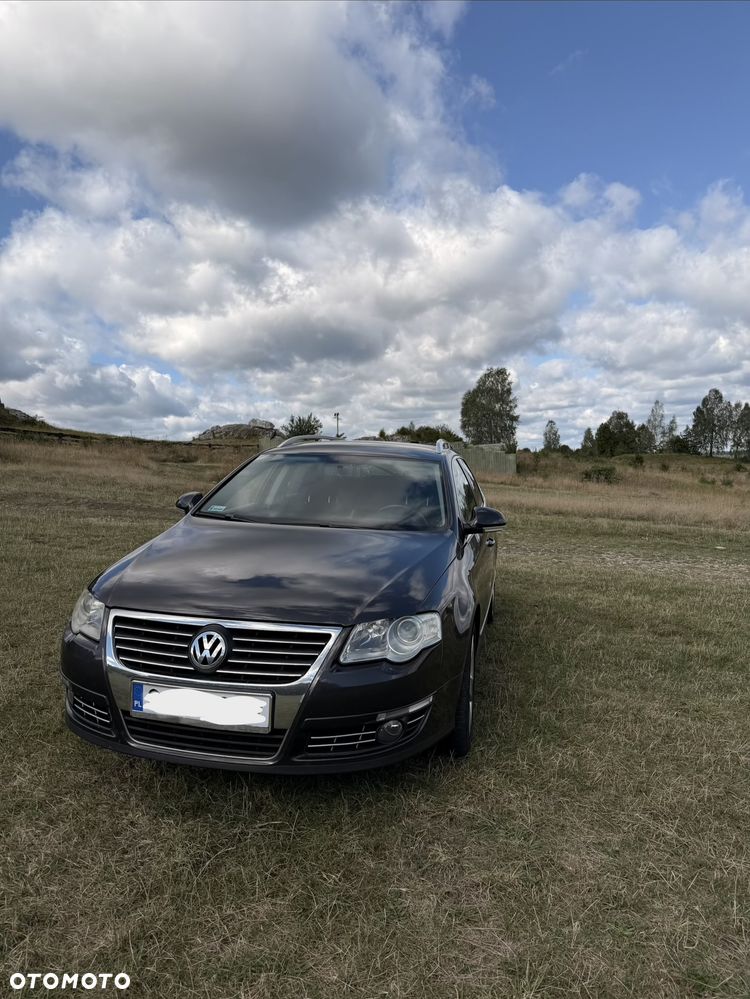 Volkswagen Passat 1.9 TDI Highline - 1