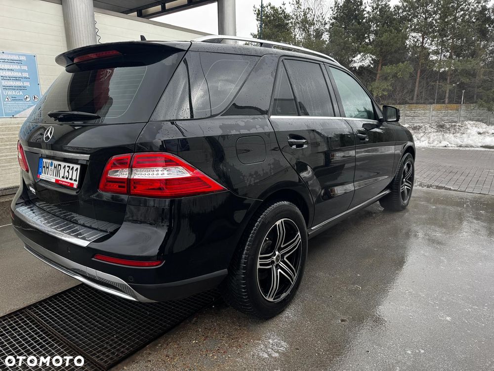 Mercedes-Benz ML - 9