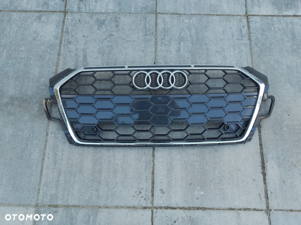 AUDI A5 S-LINE LIFT 19- atrapa grill 8W6853651BJ BL
