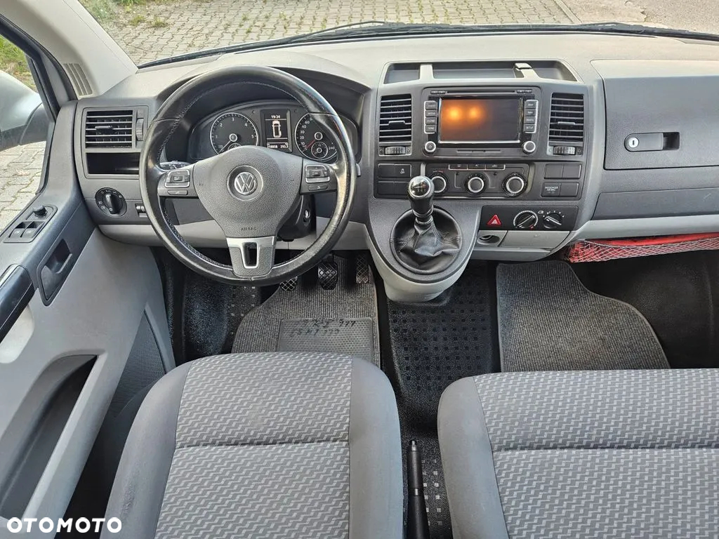 Volkswagen Transporter T5 TDI L2H2 - 2