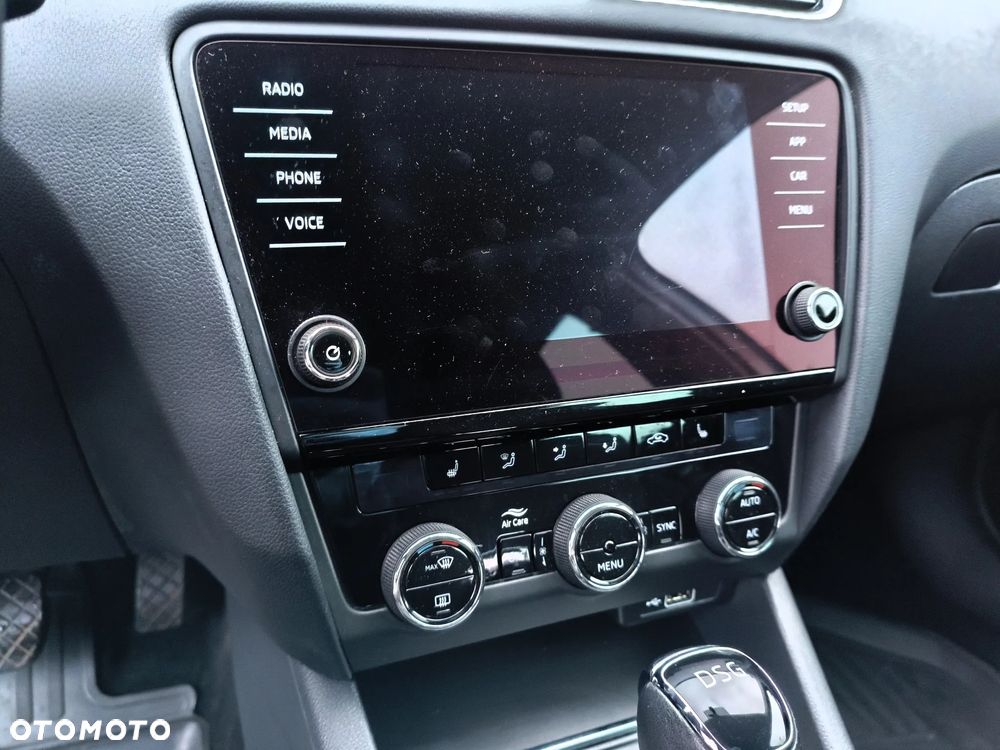 Skoda Octavia 1.6 TDI DSG Soleil - 27