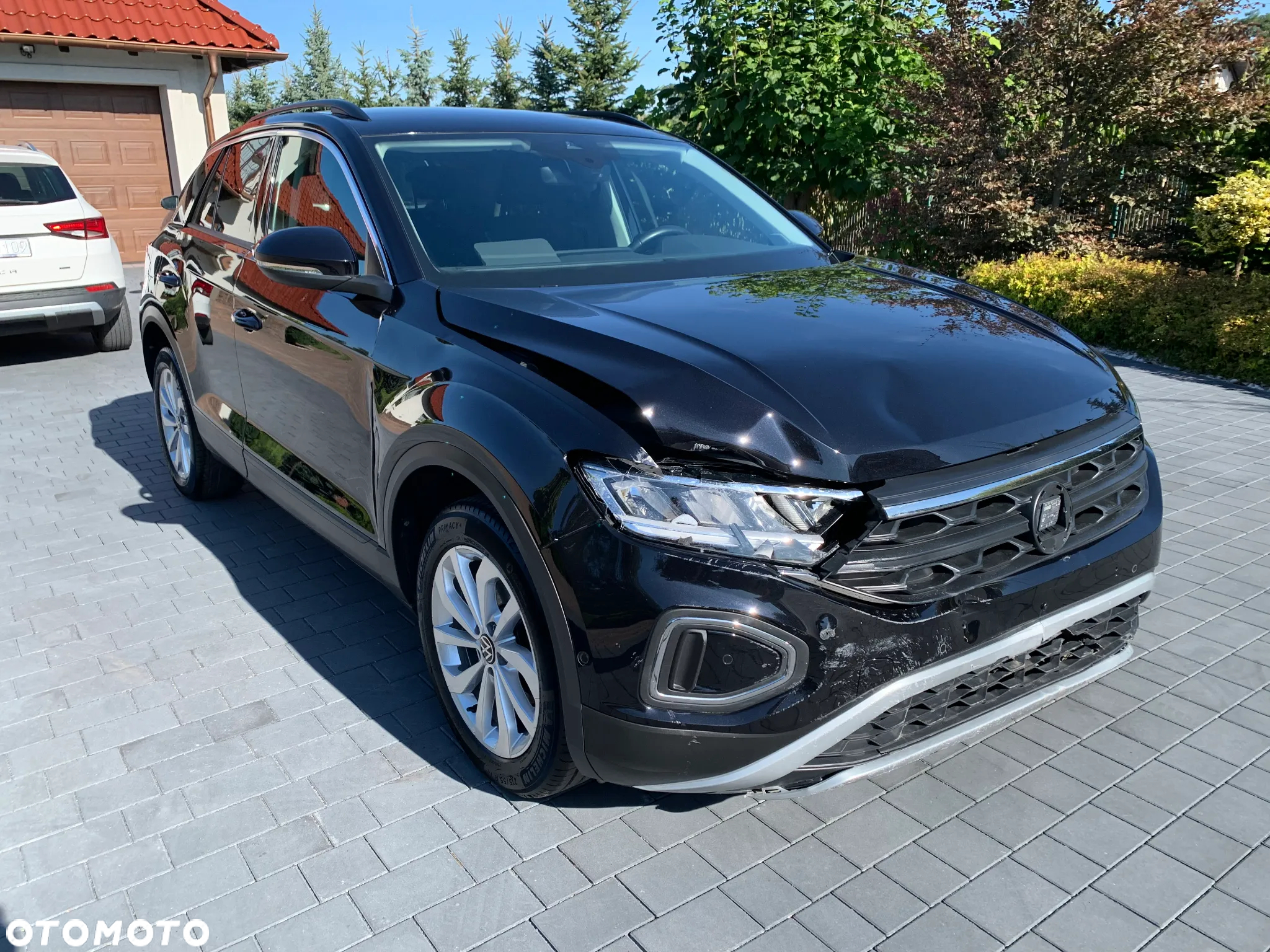 Volkswagen T-Roc 1.5 TSI ACT Premium - 2