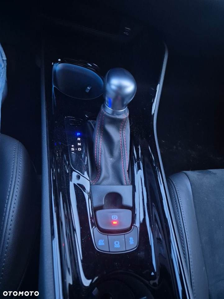 Toyota C-HR 2.0 Hybrid GR Sport - 28