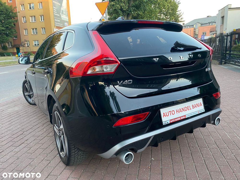 Volvo V40 D3 Geartronic RDesign - 25