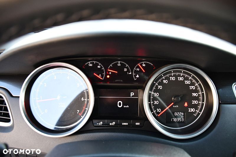 Peugeot 508 1.6 e-THP Allure S&S - 36