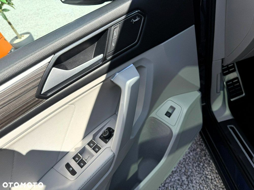 Volkswagen Tiguan - 14