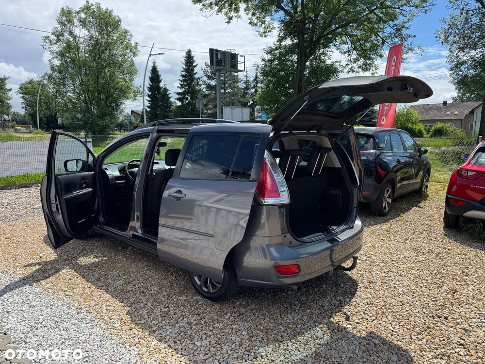 Mazda 5 - 9