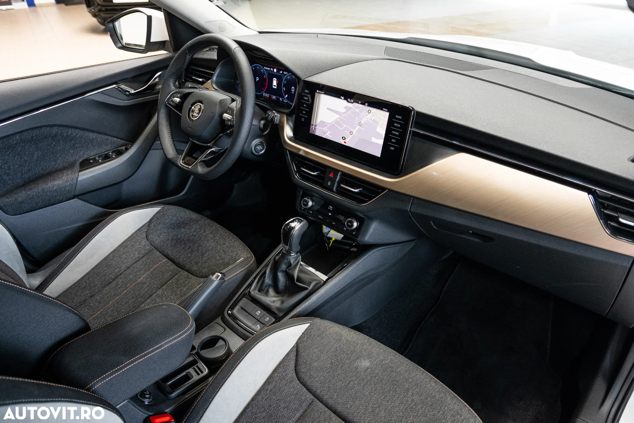 Skoda Kamiq 1.0 TSI DSG Ambition - 15
