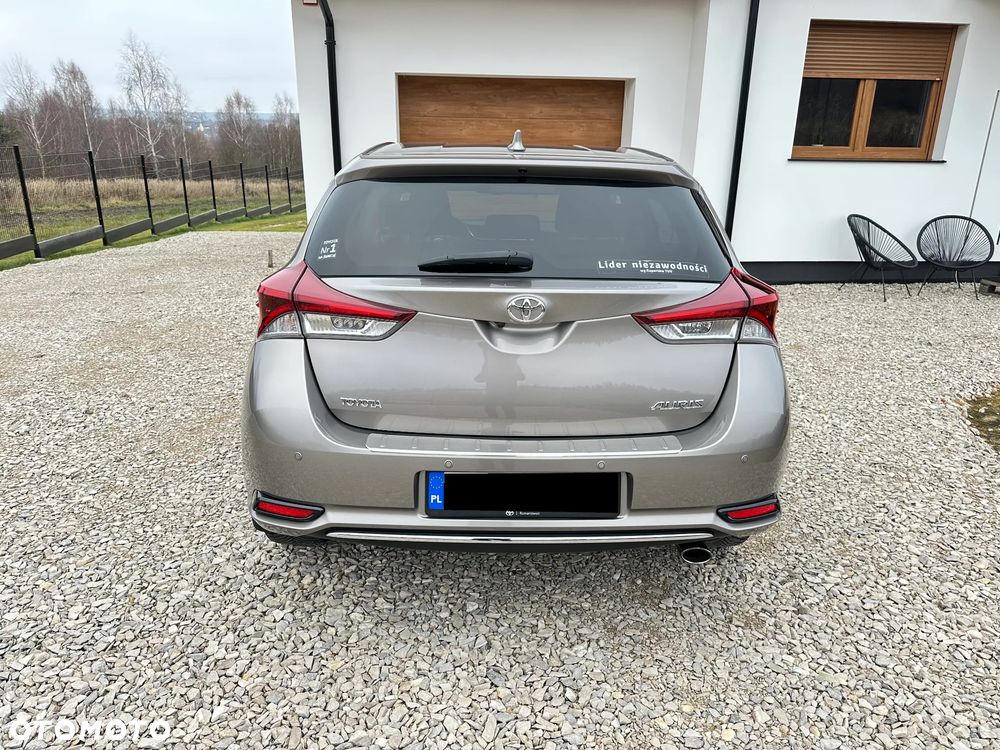 Toyota Auris 1.6 Prestige - 7