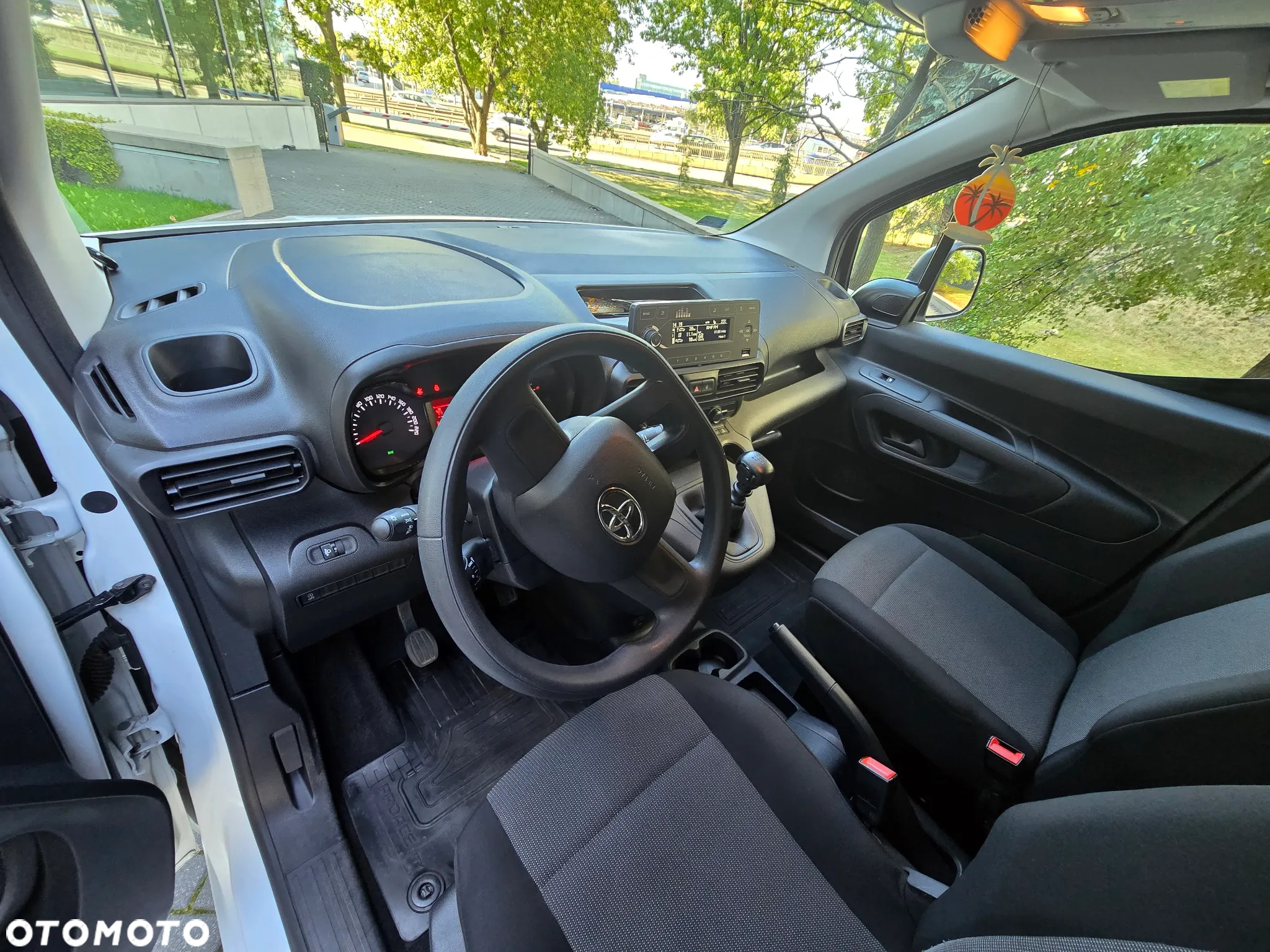 Toyota Proace City - 17