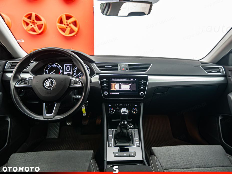 Skoda Superb 2.0 TDI Ambition - 10
