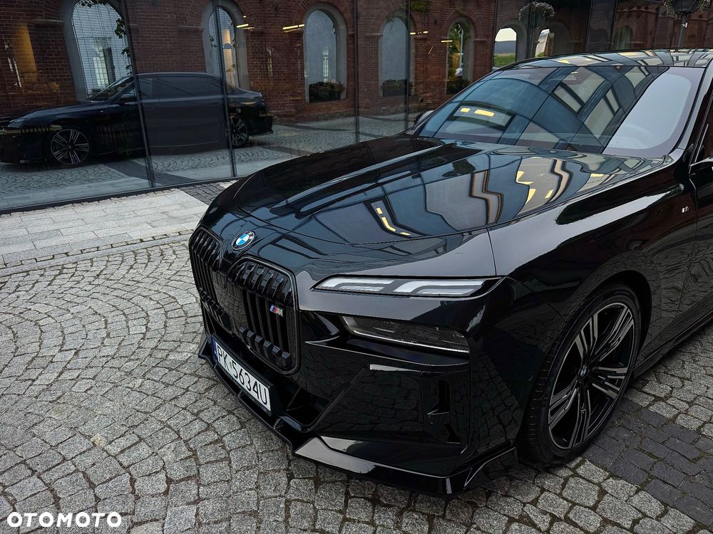 BMW Seria 7 740i - 10