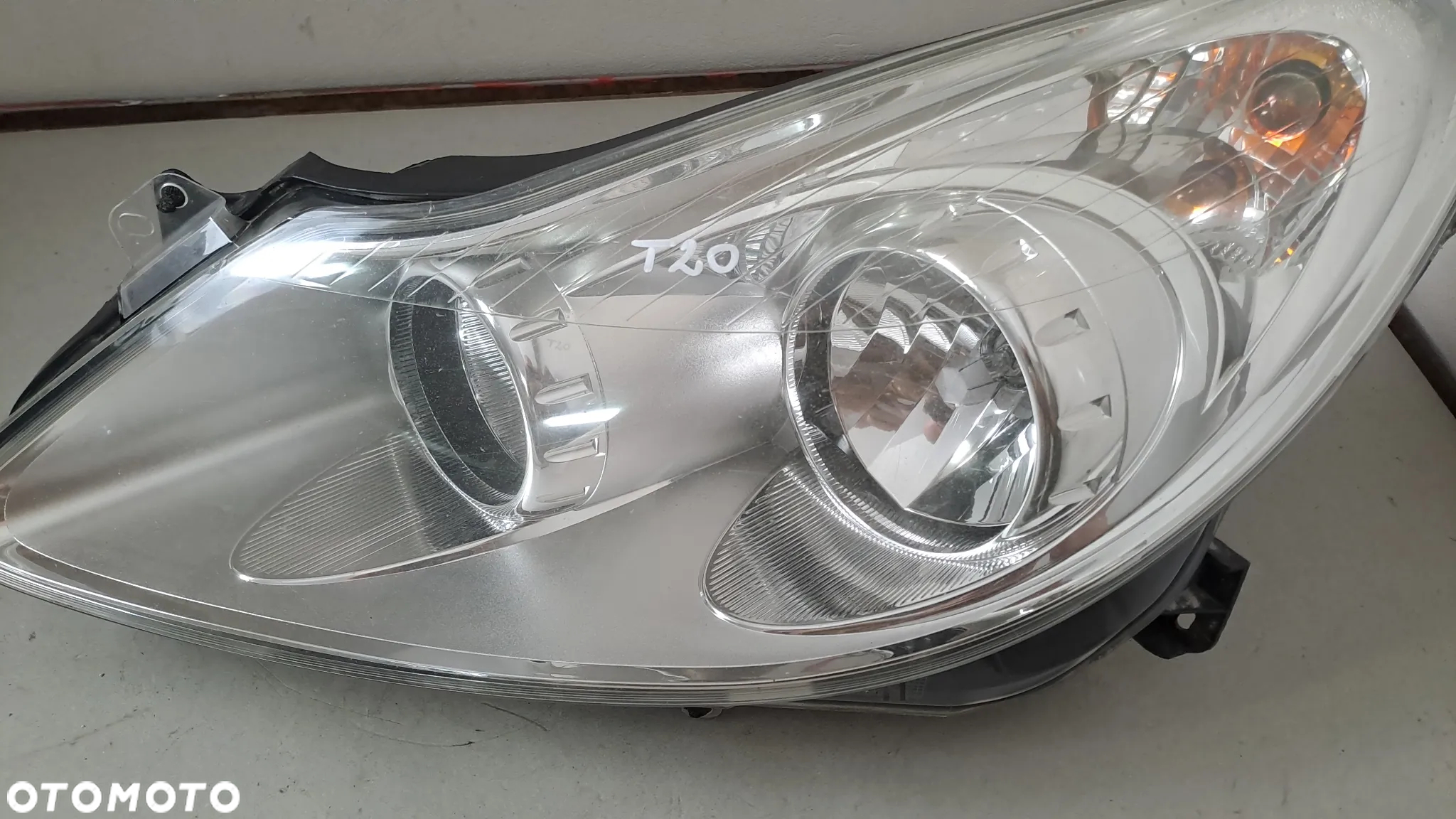 OPEL CORSA D 06-10 LAMPA LEWA PRZÓD 13186381 EU - 3