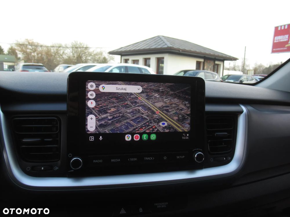 Kia Stonic 1.2 M - 24