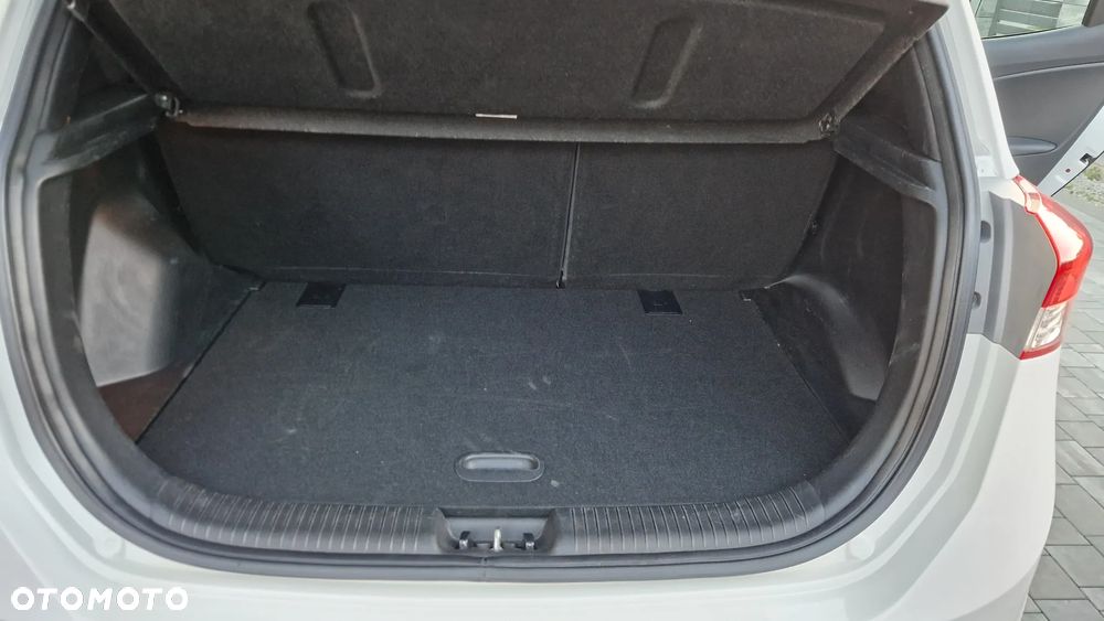 Hyundai ix20 1.6 Comfort - 31