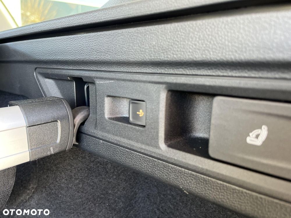 Skoda Superb 2.0 TSI 4x4 L&K DSG - 11