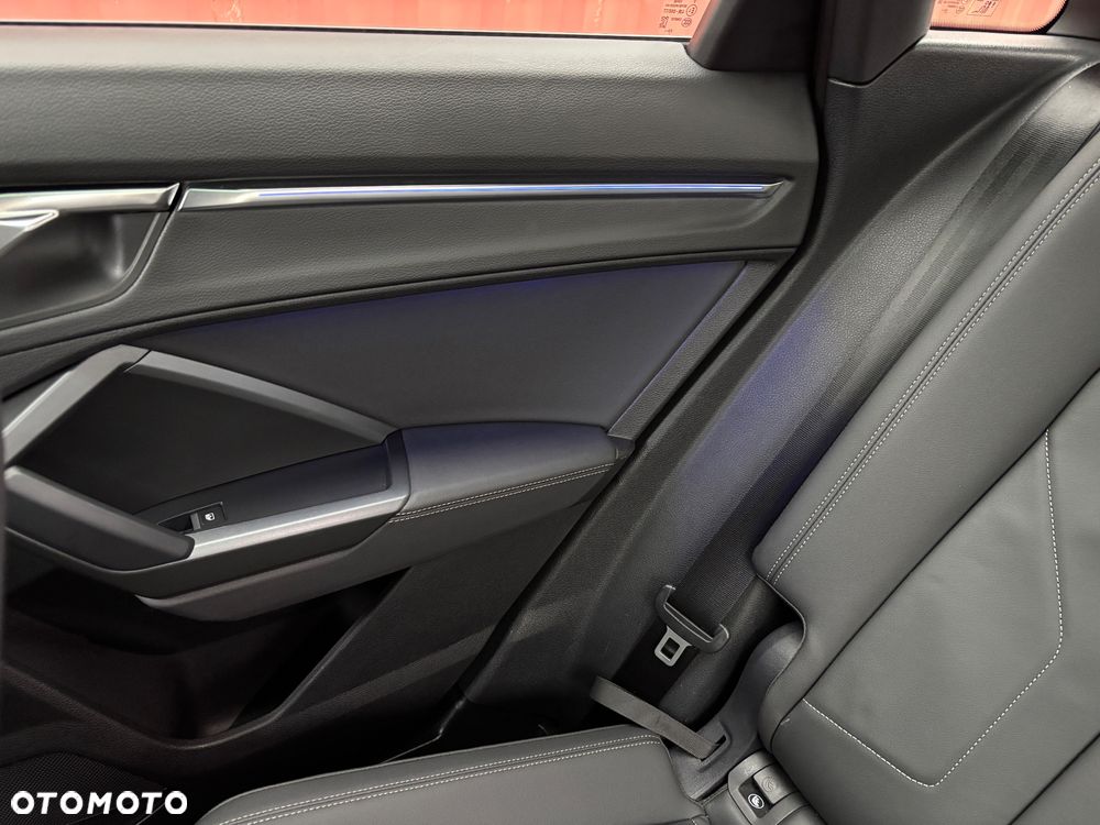 Audi Q3 45 TFSI Quattro S-Line S tronic - 35