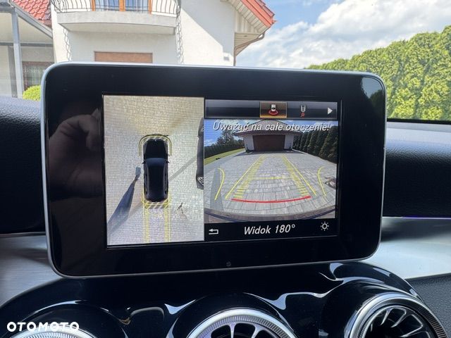 Mercedes-Benz GLC 250 d 4Matic 9G-TRONIC AMG Line - 17