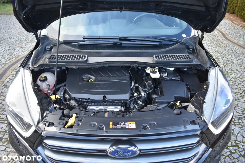 Ford Kuga 1.5 EcoBoost 2x4 ST-Line - 40
