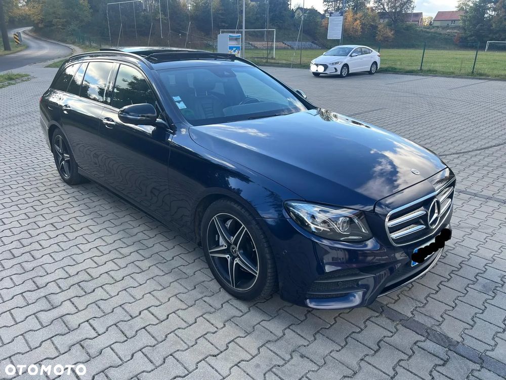 Mercedes-Benz E-Class 2019 photo 3