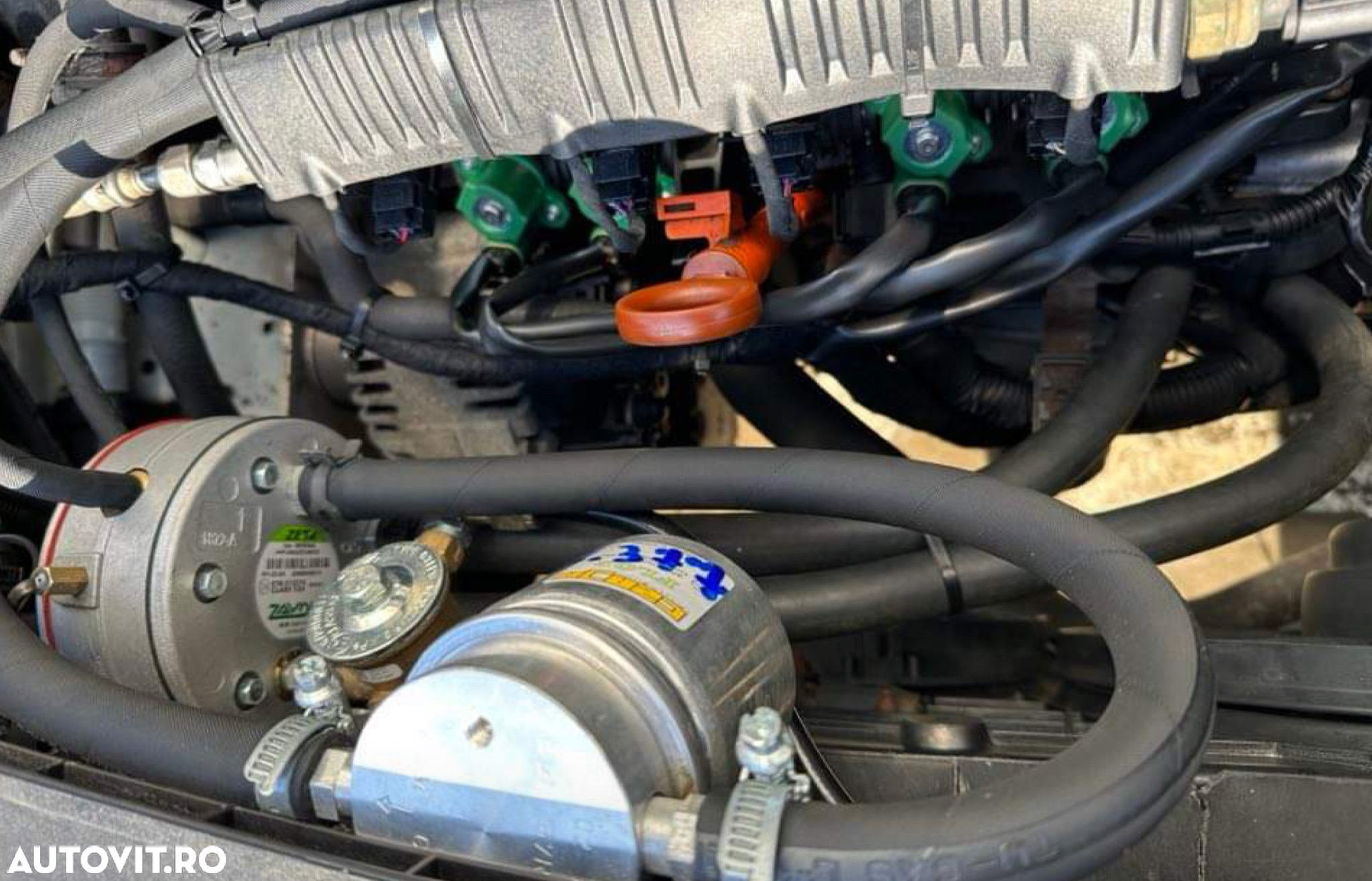 Volkswagen Caddy - 12