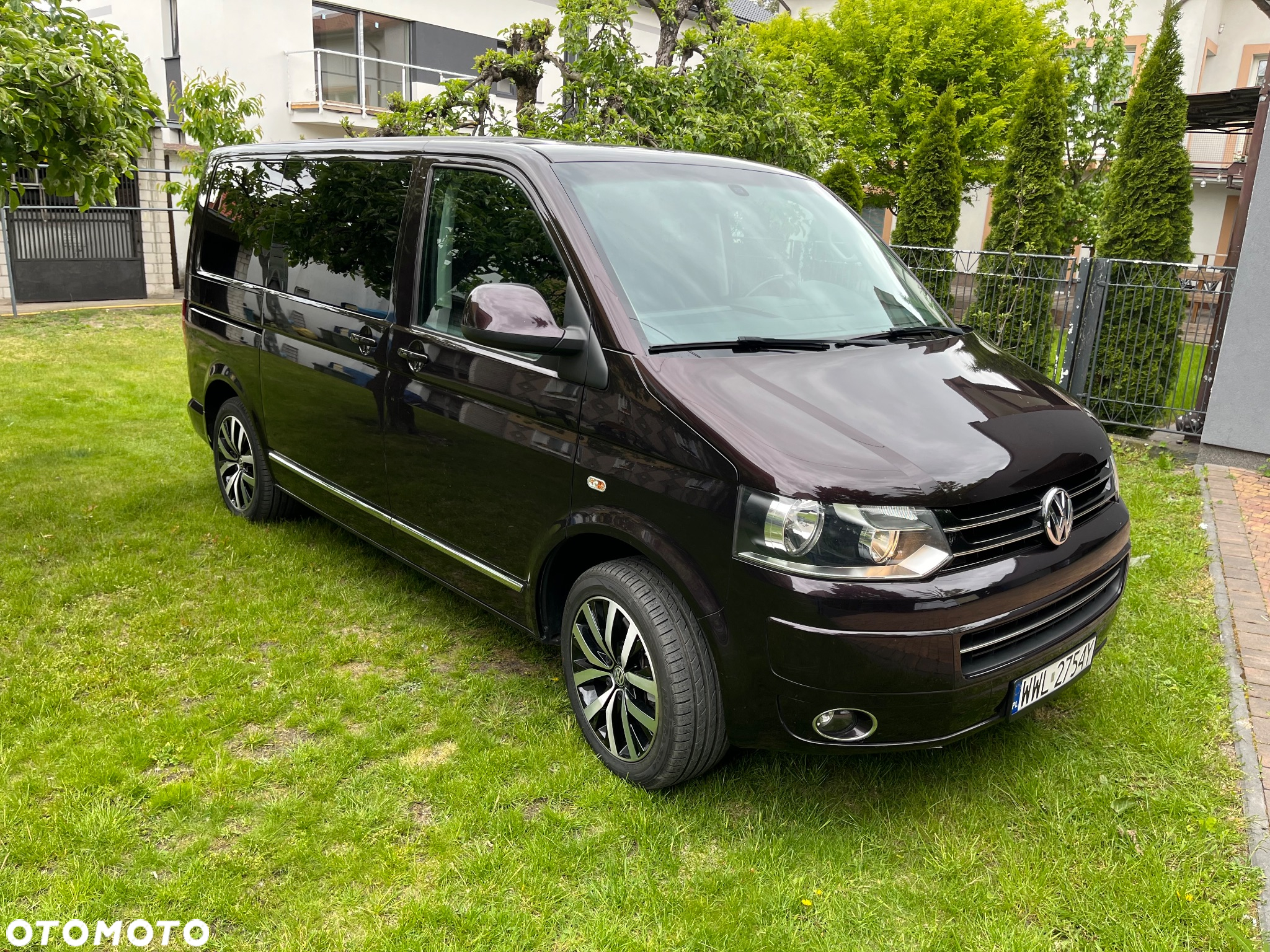 Volkswagen Multivan - 14