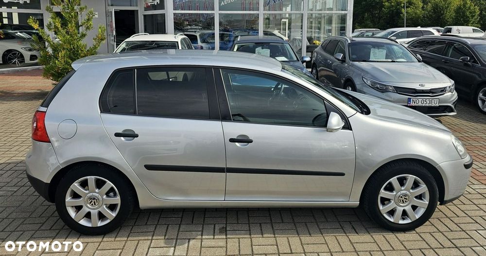 Volkswagen Golf 1.9 TDI DPF Edition - 5